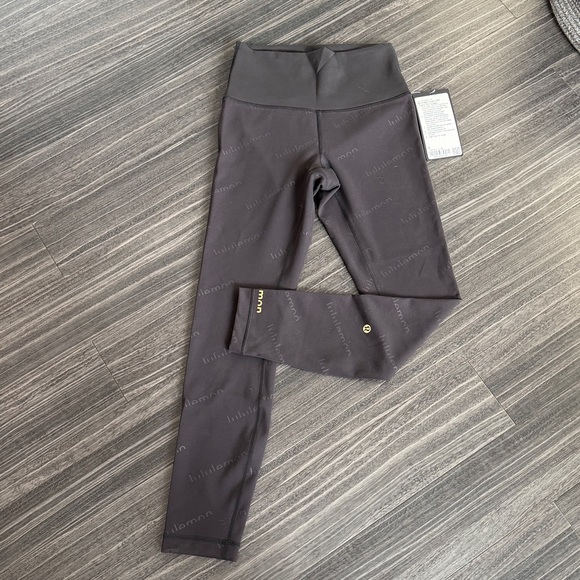 Lululemon Special Edition Wunder Train HR Tight 25” Logo - Picture 6 of 13